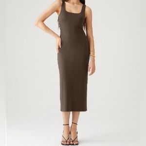 OGL Brami Eco Skin Kiss Smooth Contour Tank Midi Dress☕️